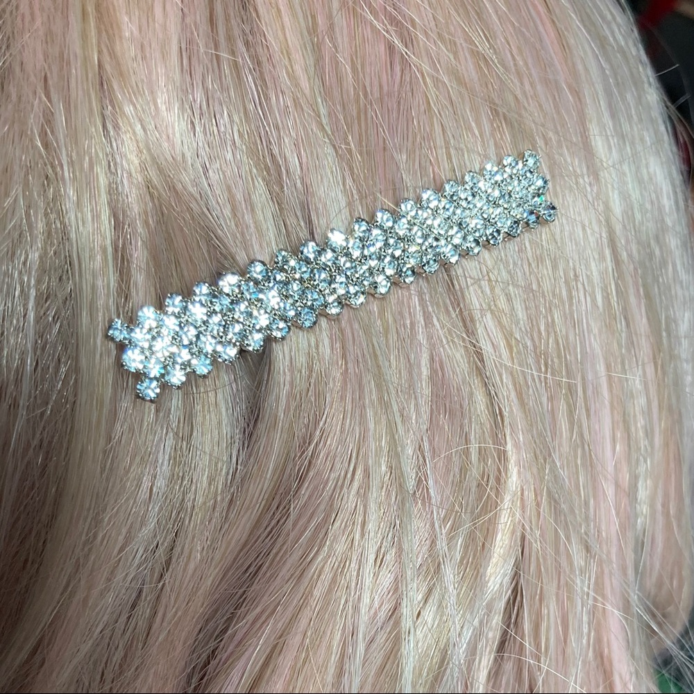 Sparkly Rhinestone Hair Clip Set - silver
